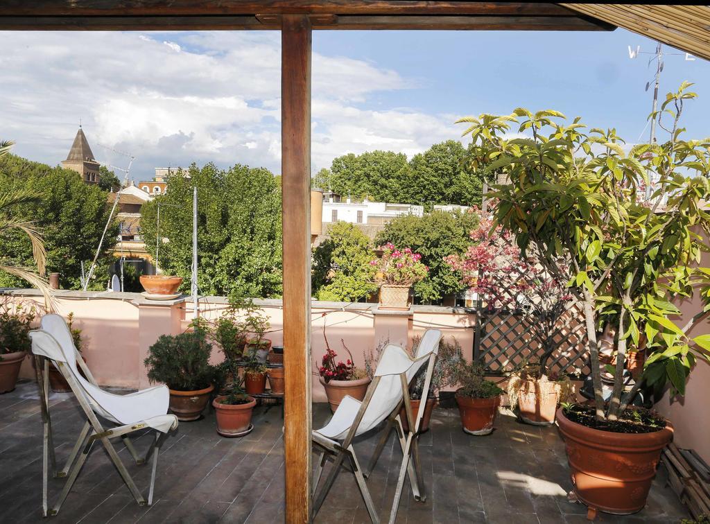 Trastevere Split Level Terrace - Collection Rom